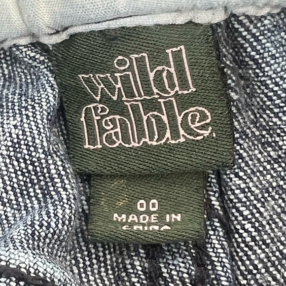 Wild Fable Cinched Waist High Rise Jeans Size 00 Women’s - Picture 2 of 5